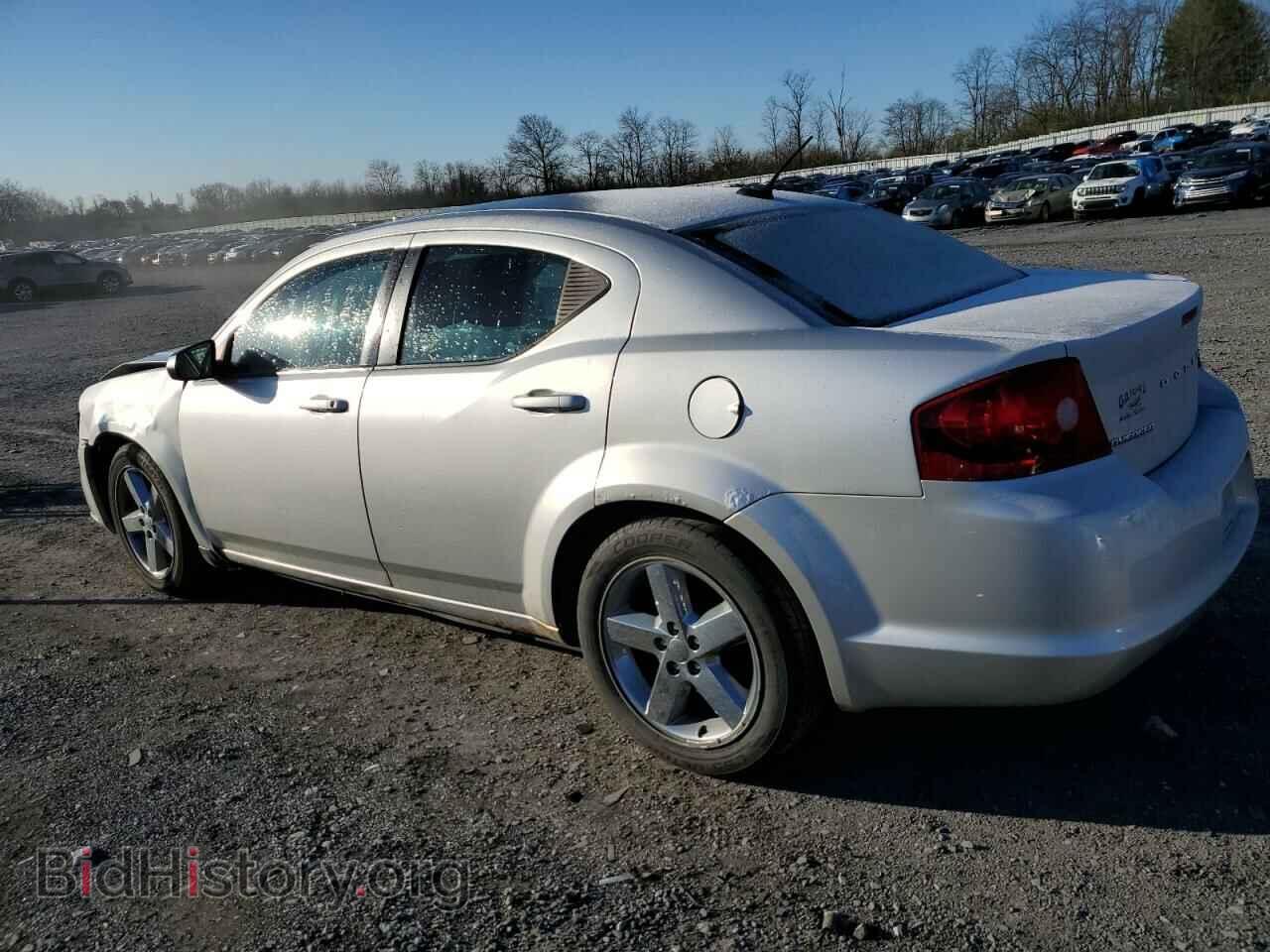 2011 DODGE AVENGER - VIN: 1B3BD4FB2BN588147 - Photo 2