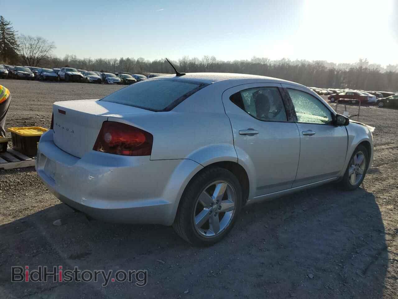 2011 DODGE AVENGER - VIN: 1B3BD4FB2BN588147 - Photo 3