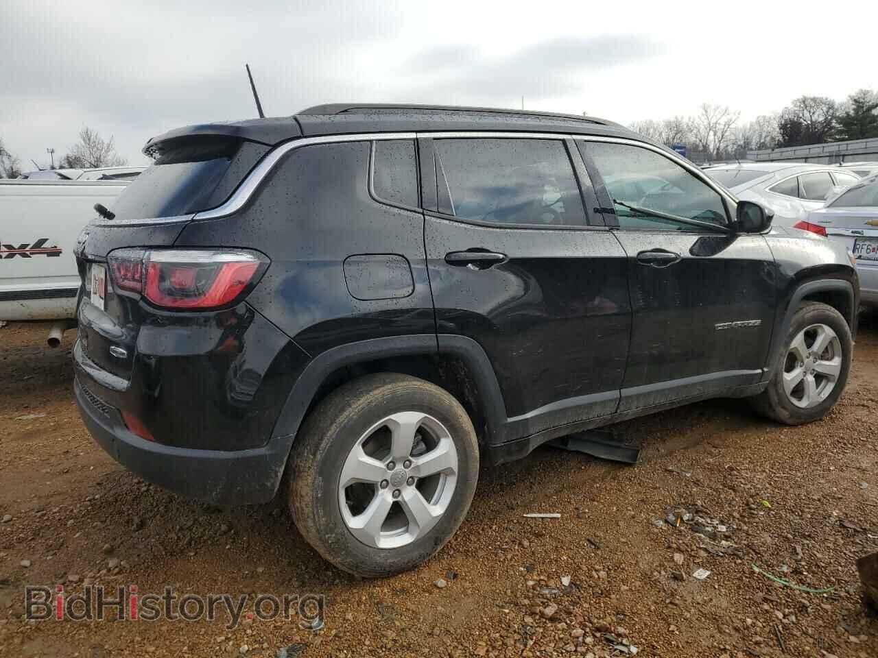 2018 JEEP COMPASS - VIN: 3C4NJCBBXJT328887 - Фото 3