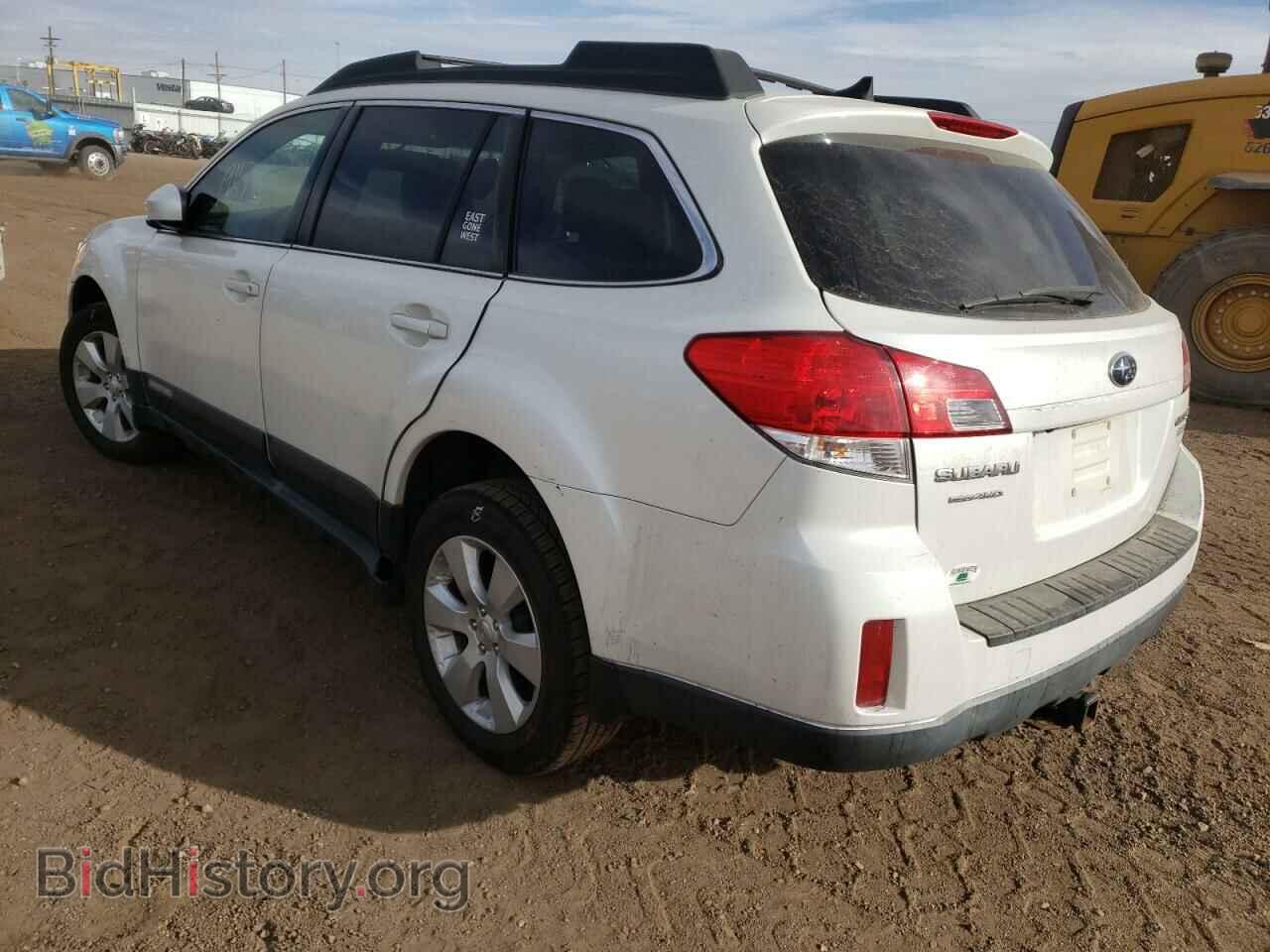 2011 SUBARU OUTBACK - VIN: 4S4BRBLC8B3326898 - Фото 3