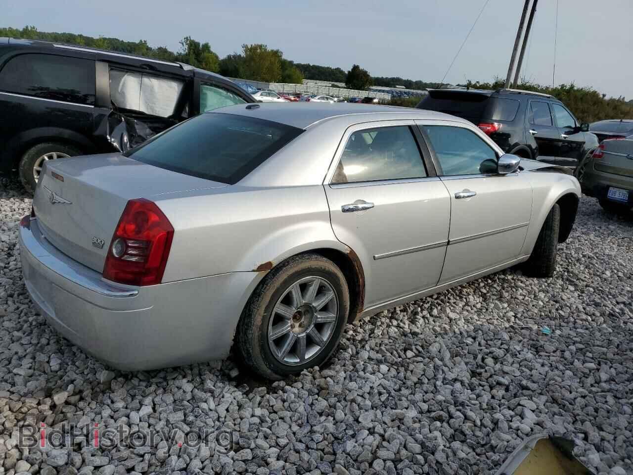 2009 CHRYSLER 300 - VIN: 2C3KA33V59H565632 - Фото 3