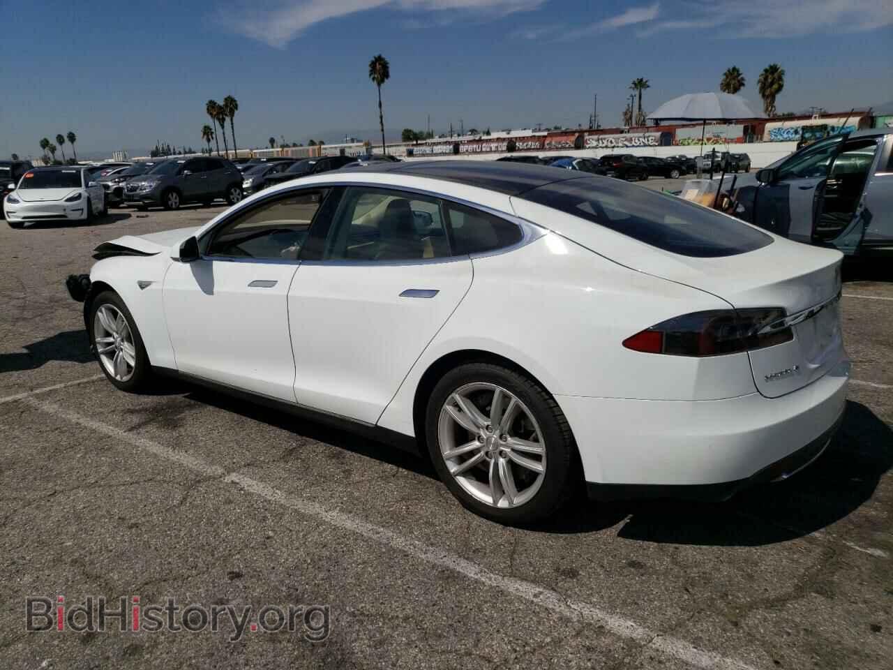 2014 TESLA MODEL S - VIN: 5YJSA1S10EFP46068 - Photo 2