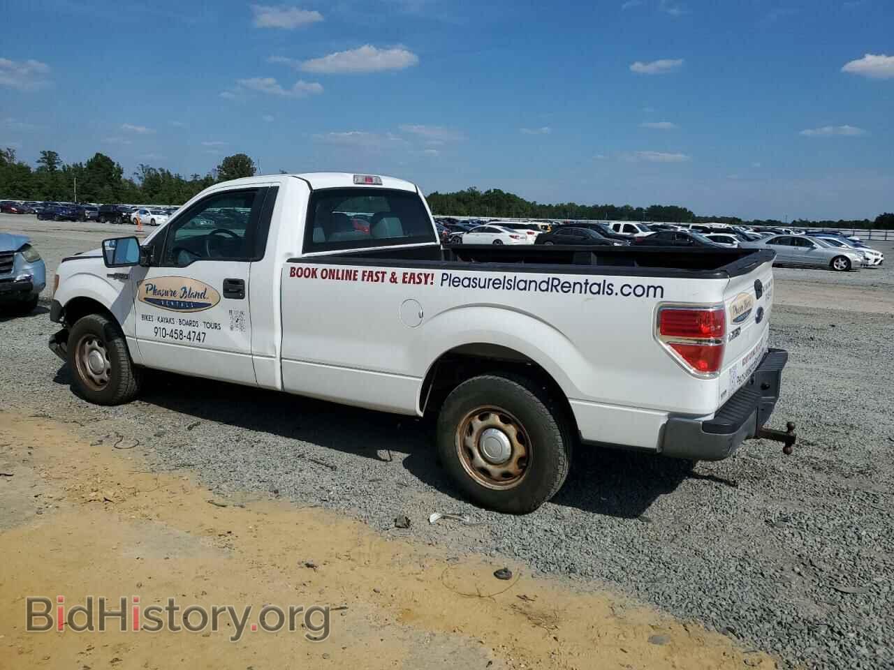 2011 FORD All Models - VIN: 1FTNF1CF8BKD13136 - Фото 2