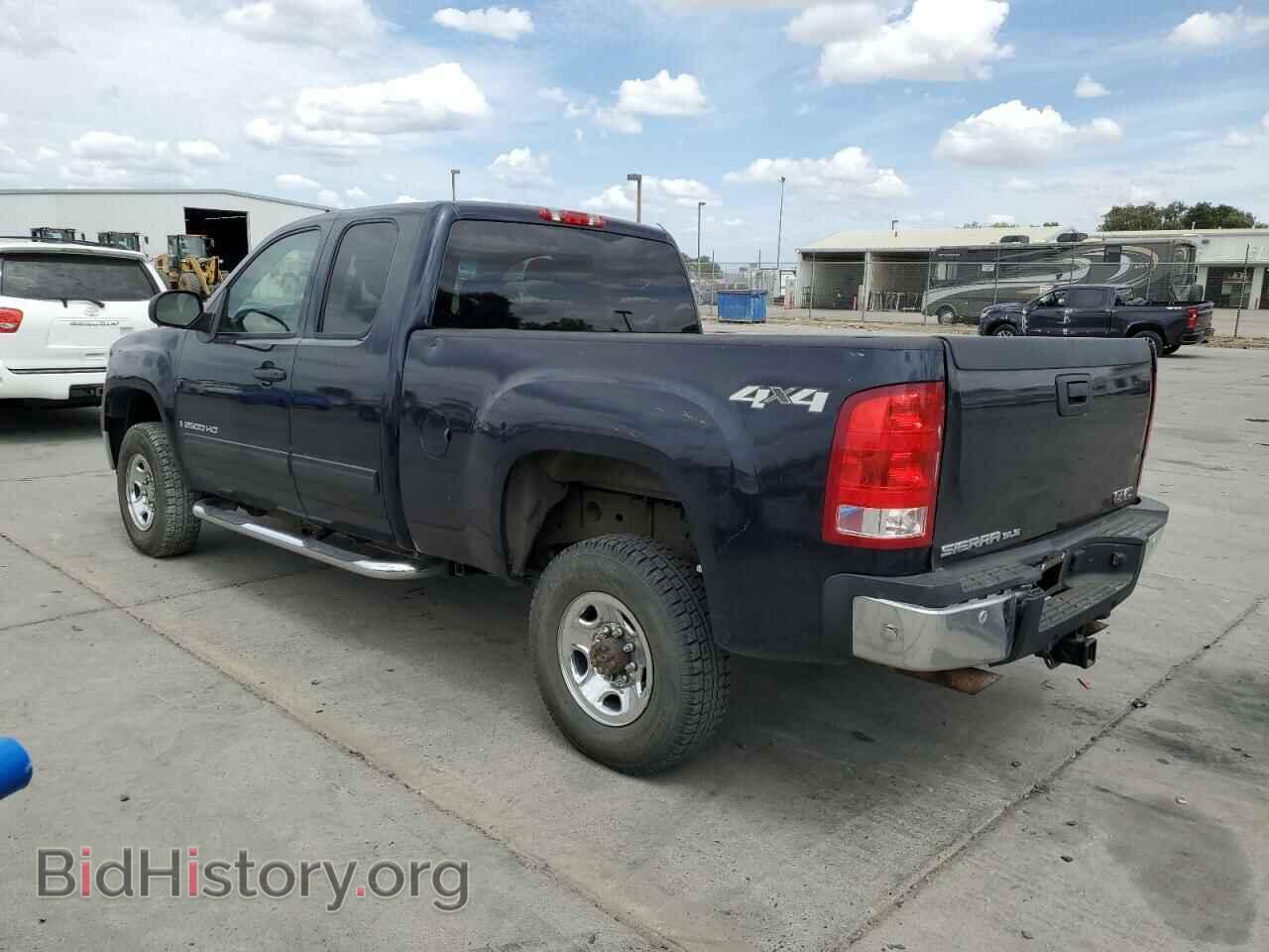 2007 GMC SIERRA - VIN: 1GTHK29K87E597599 - Фото 2