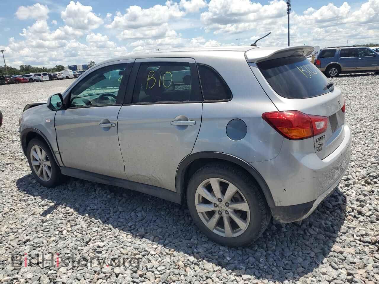 2015 MITSUBISHI OUTLANDER - VIN: 4A4AR3AU4FE011018 - Фото 2