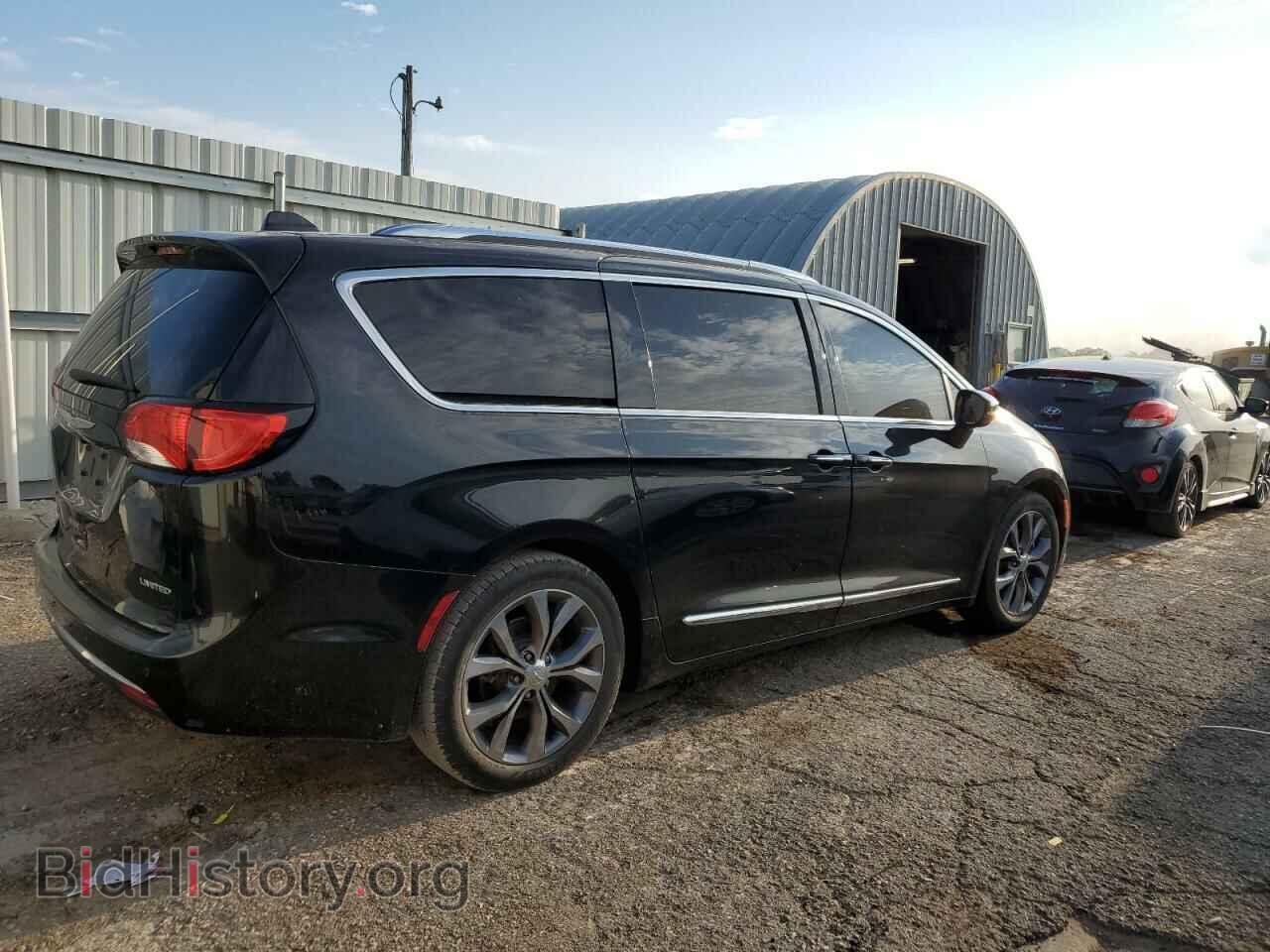 2017 CHRYSLER PACIFICA - VIN: 2C4RC1GG9HR744429 - Фото 3