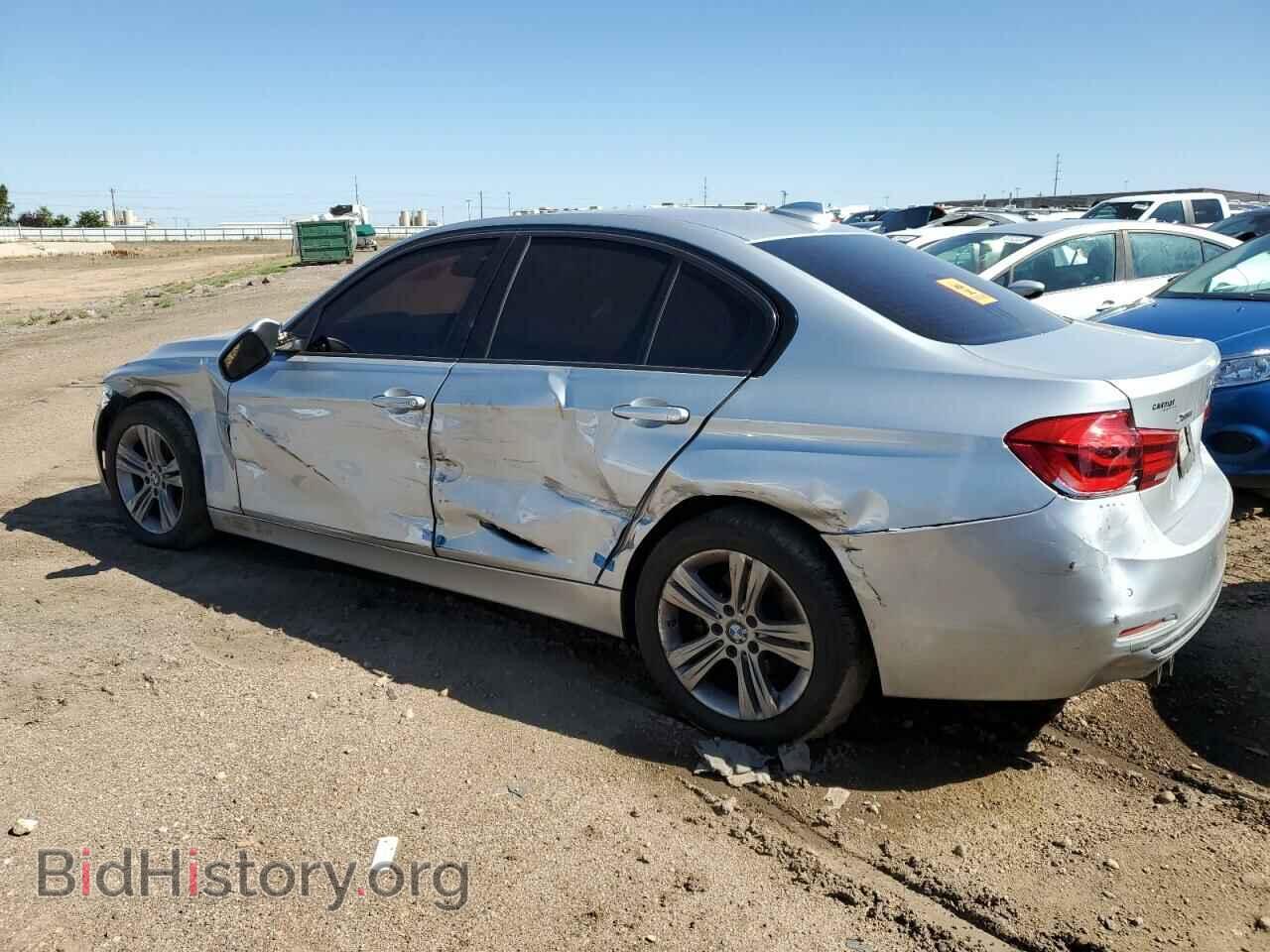 2016 BMW 3 SERIES - VIN: WBA8E3G51GNU04877 - Фото 2