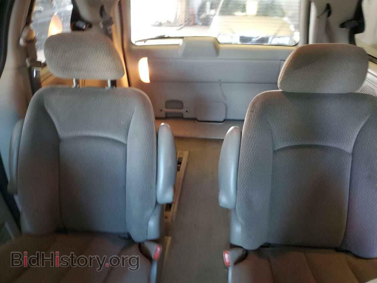2006 CHRYSLER MINIVAN - VIN: 1A4GP45R86B608638 - Фото 10