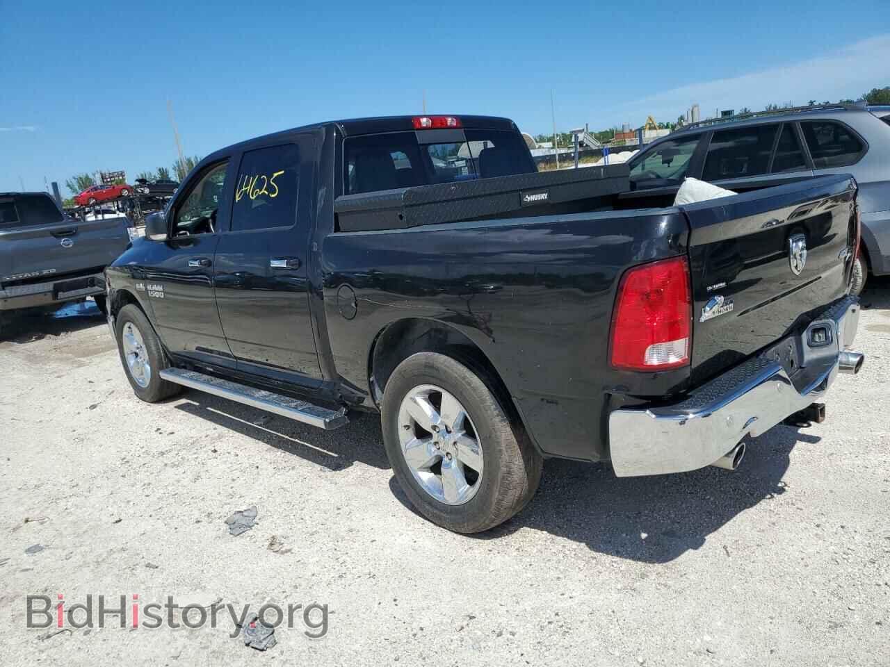 2017 RAM 1500 - VIN: 3C6RR7LT8HG533403 - Фото 2
