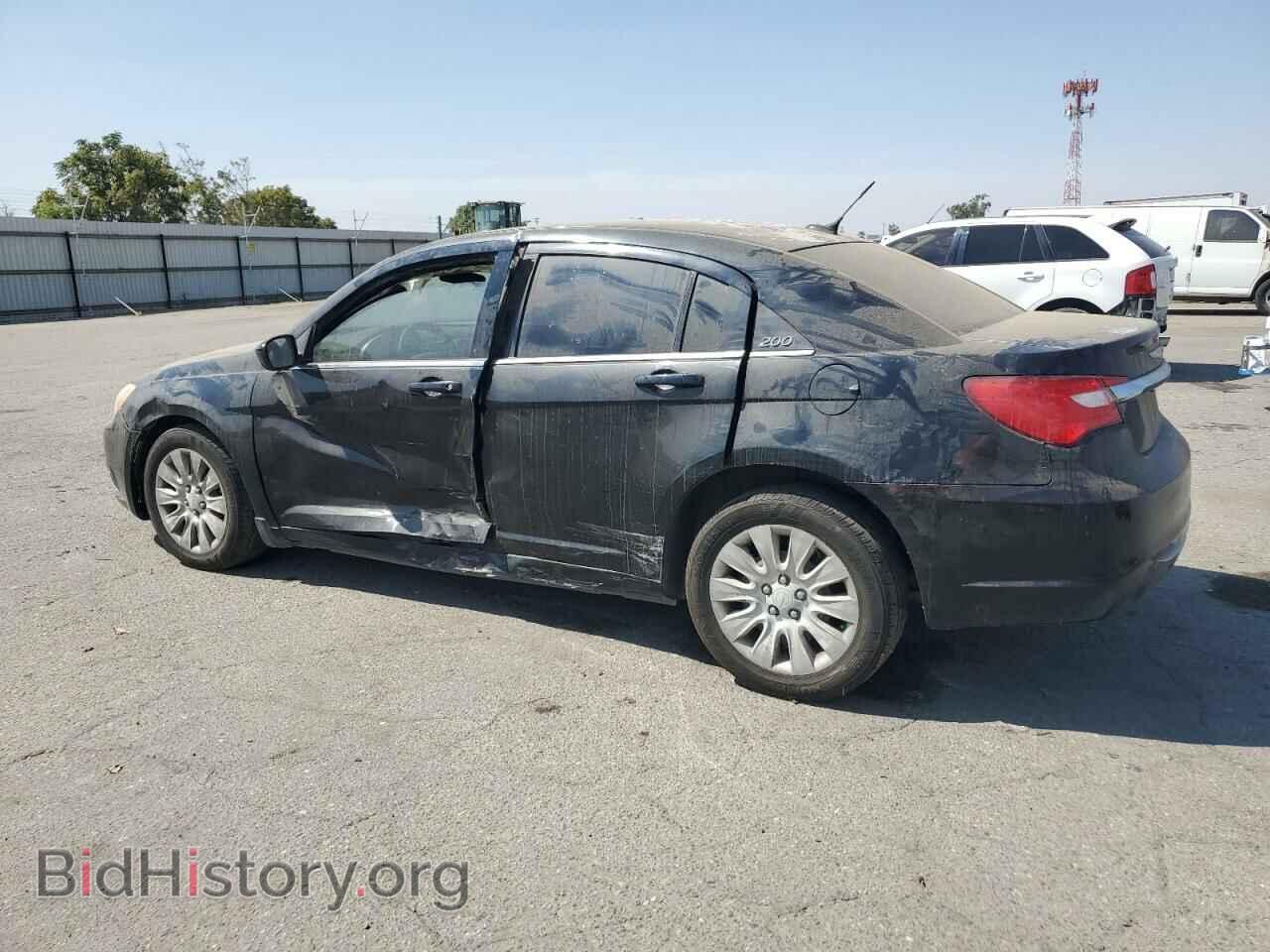 2012 CHRYSLER 200 - VIN: 1C3CCBAB5CN272121 - Фото 2