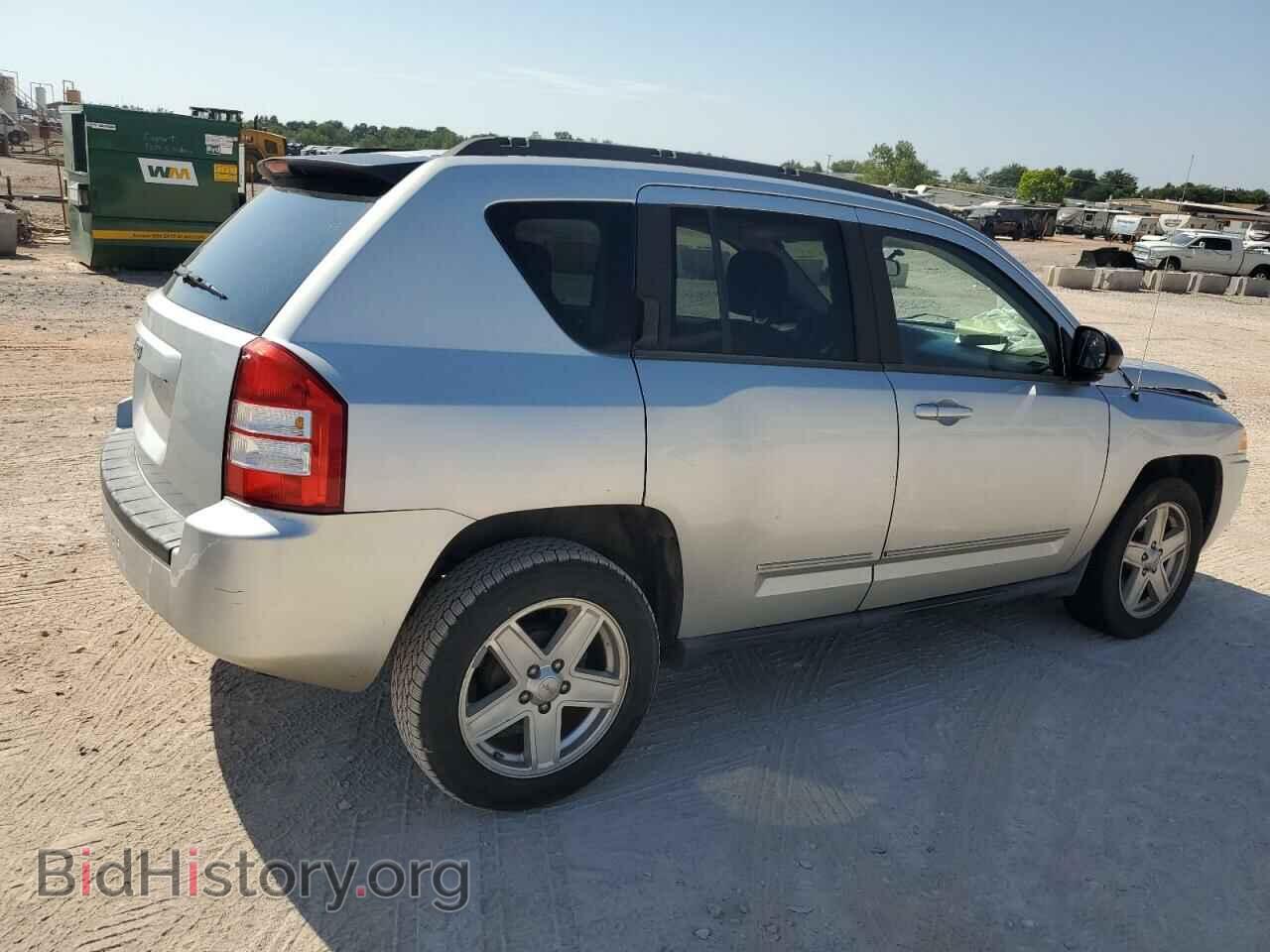 2010 JEEP COMPASS - VIN: 1J4NT4FB2AD549216 - Фото 3