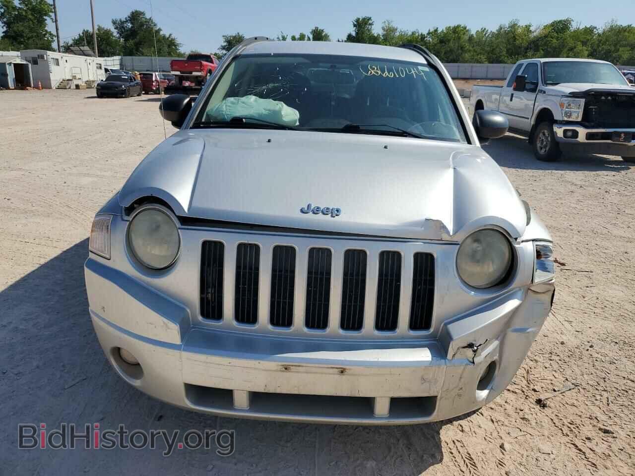 2010 JEEP COMPASS - VIN: 1J4NT4FB2AD549216 - Фото 5