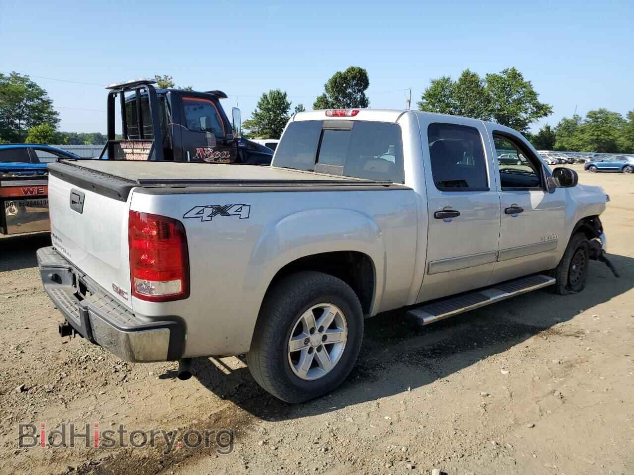 2010 GMC All Models - VIN: 3GTRKVE31AG252712 - Photo 3