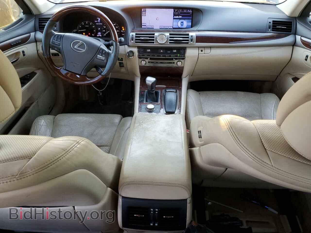 2013 LEXUS LS460 - VIN: JTHBL5EF2D5121520 - Photo 8