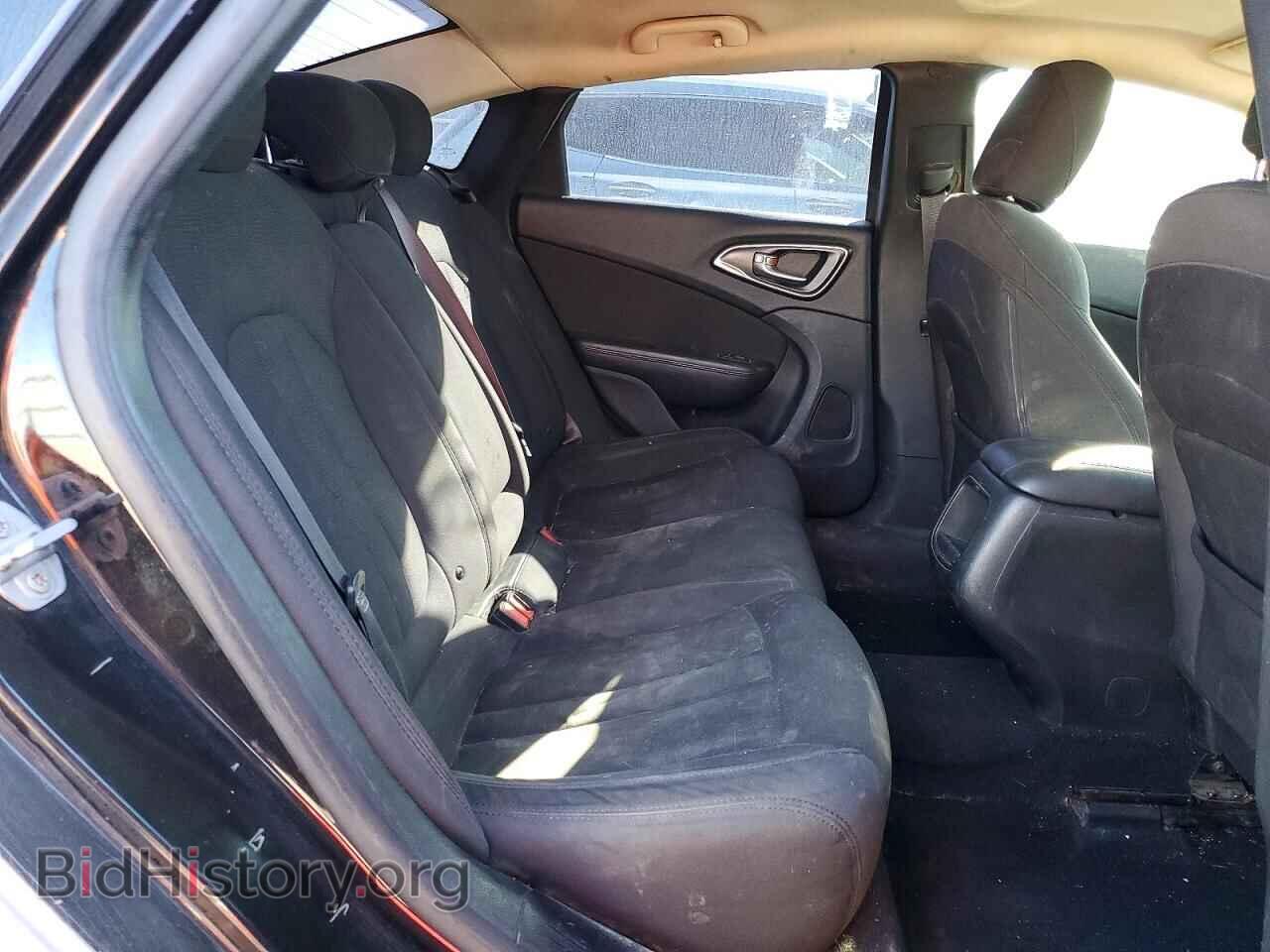 2016 CHRYSLER 200 - VIN: 1C3CCCFB5GN190068 - Photo 10