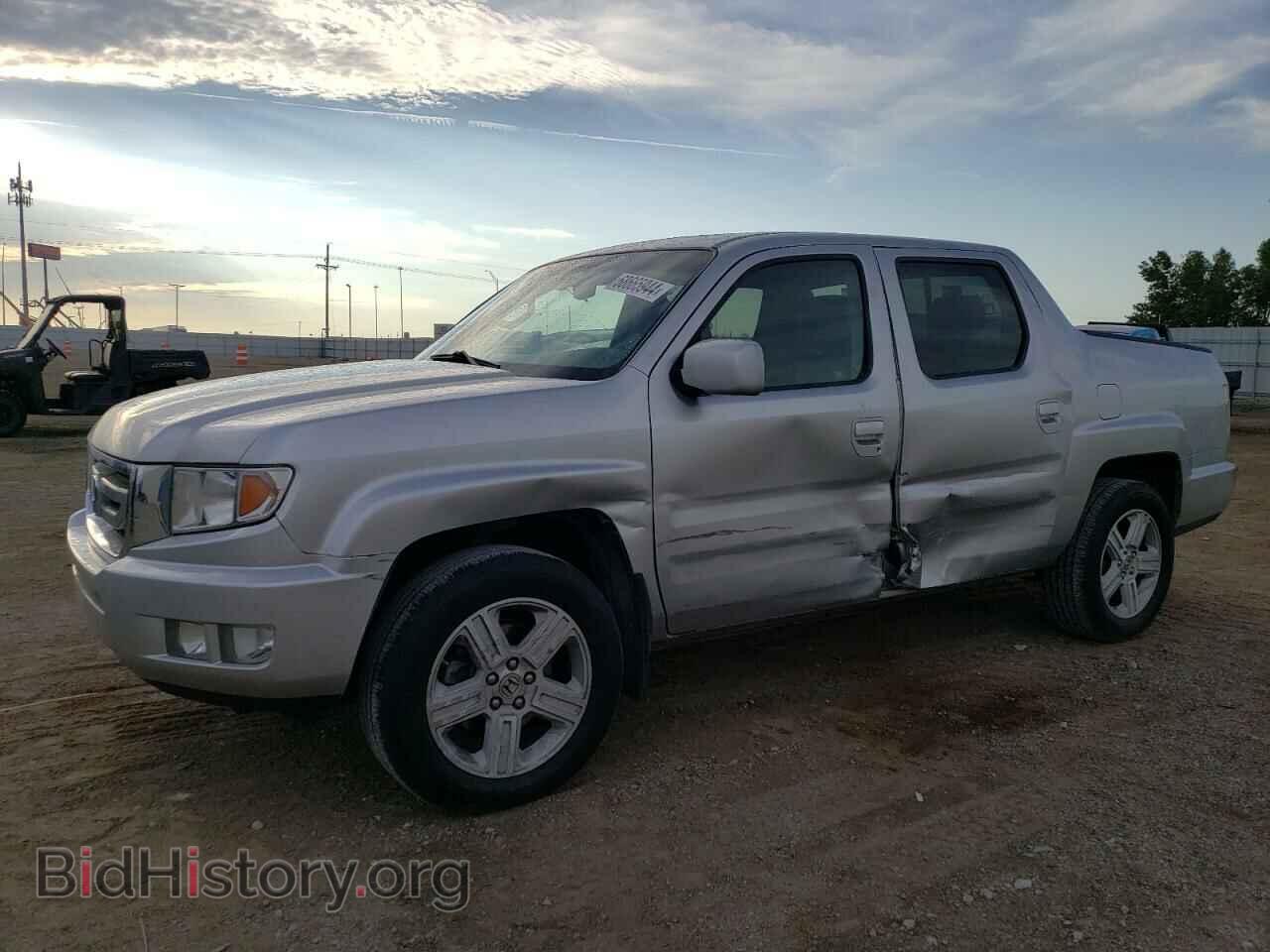 Photo 5FPYK1F5XBB011363 - HONDA RIDGELINE 2011