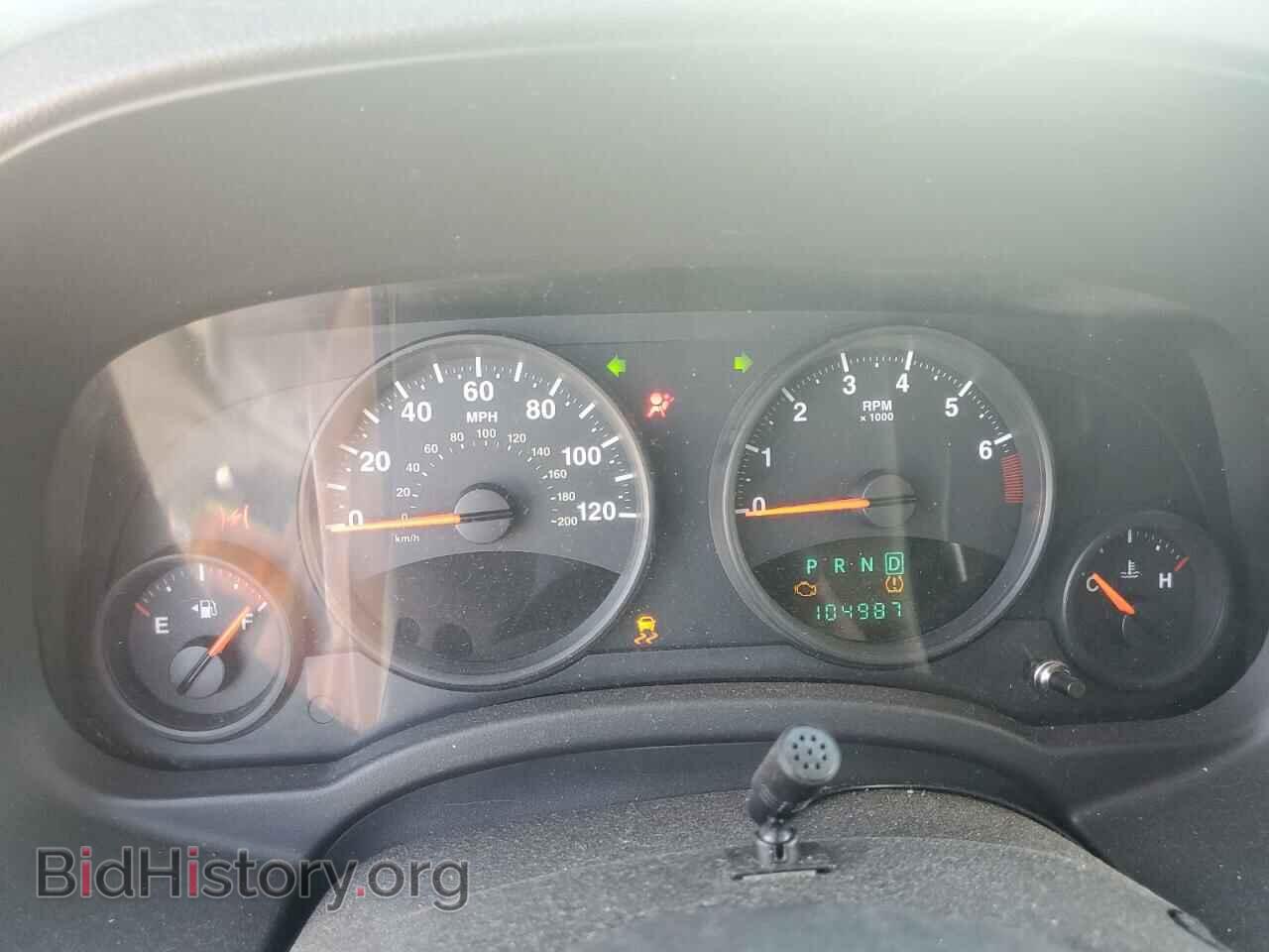 2011 JEEP COMPASS - VIN: 1J4NF1FB8BD270490 - Фото 9