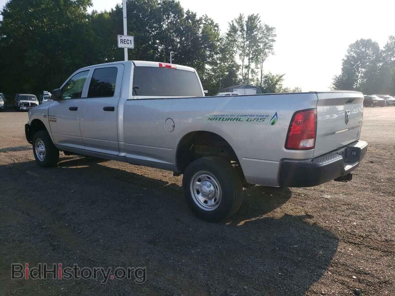 2017 RAM All Models - VIN: 3C6UR5H25HG786368 - Photo 2