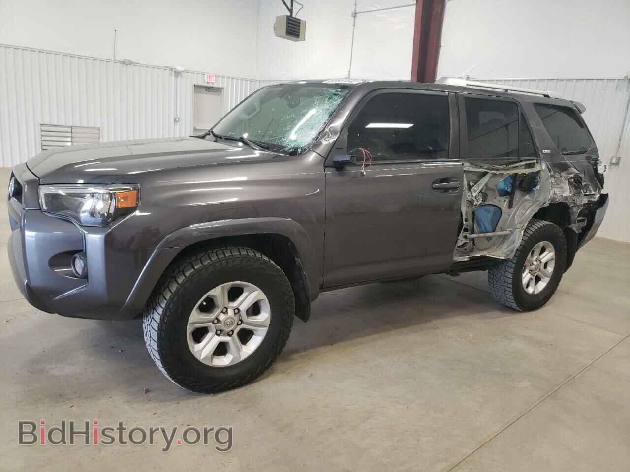 Фотография JTEBU5JR2H5422854 - TOYOTA 4RUNNER 2017