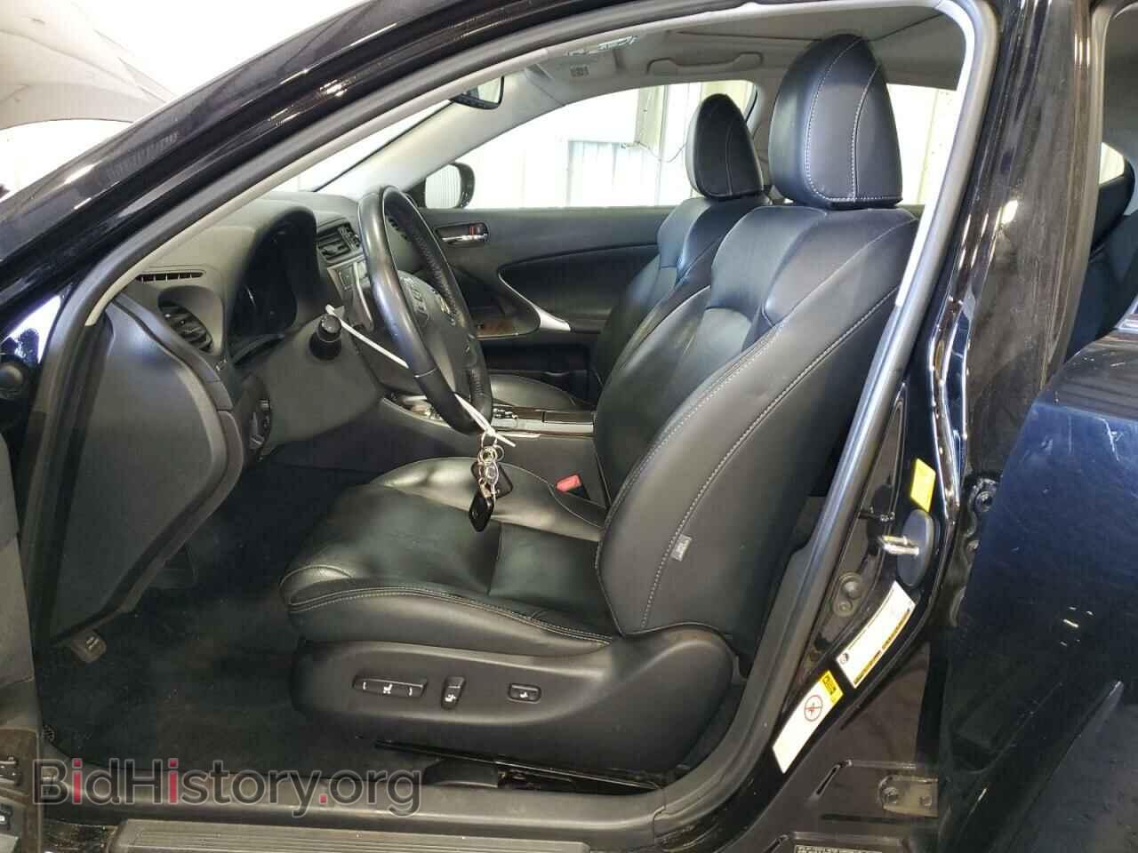 2011 LEXUS IS - VIN: JTHCF5C21B5047676 - Photo 7