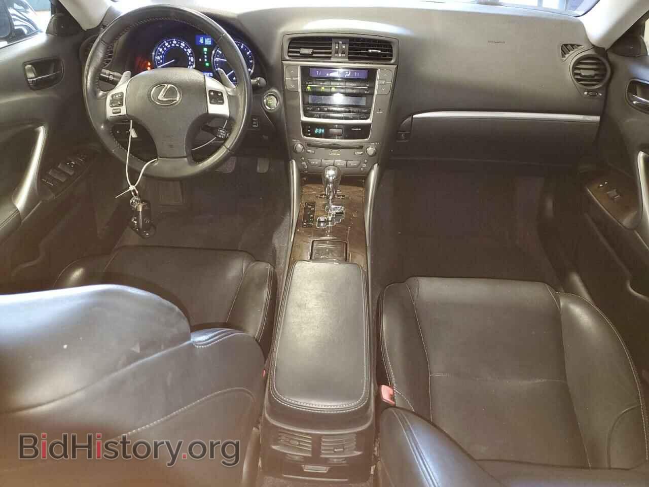 2011 LEXUS IS - VIN: JTHCF5C21B5047676 - Photo 8