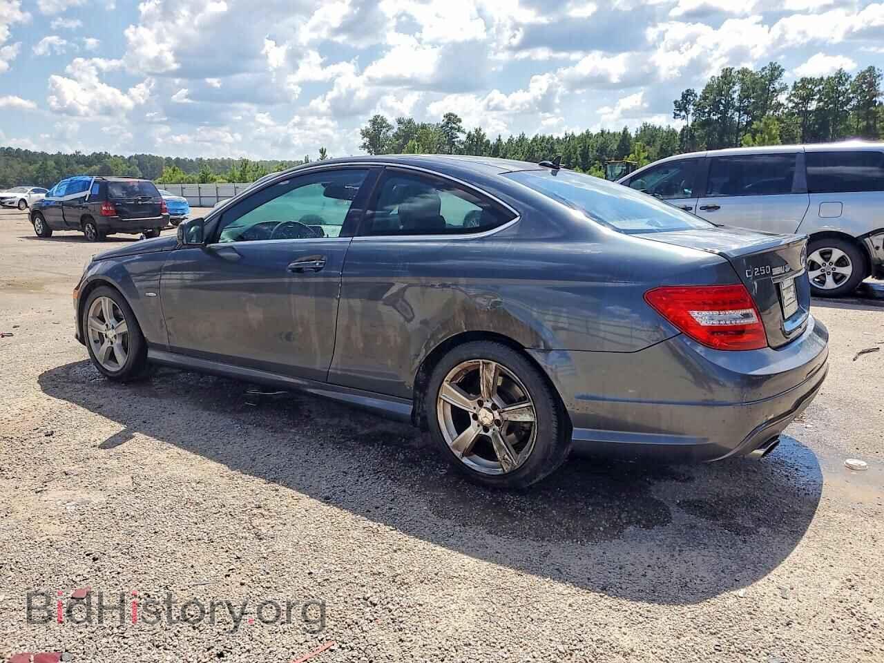 2012 MERCEDES-BENZ C-CLASS - VIN: WDDGJ4HB9CF867025 - Фото 2