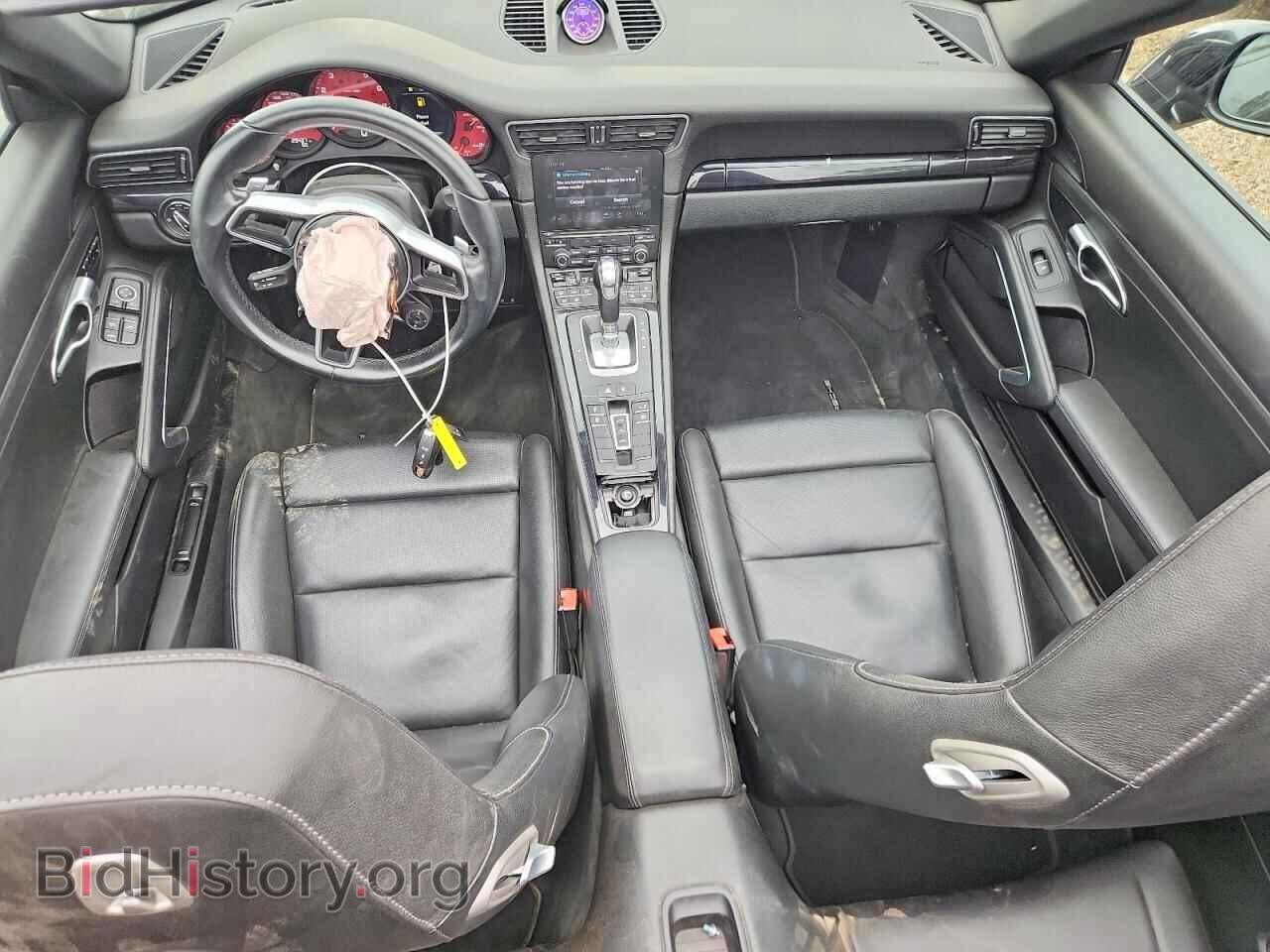 2017 PORSCHE 911 - VIN: WP0CB2A93HS155464 - Photo 8