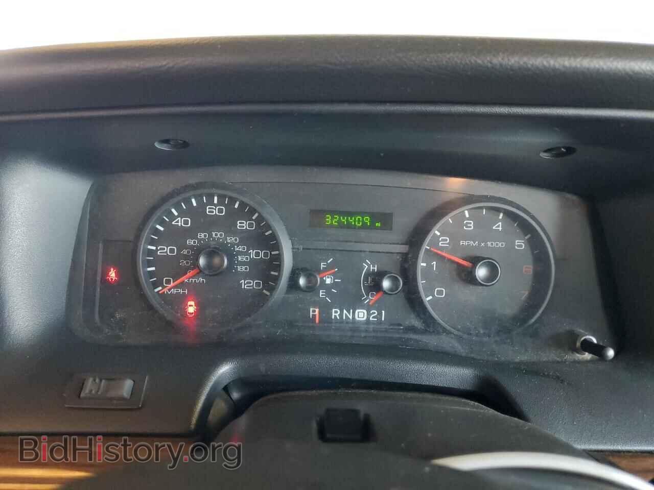 2008 FORD CROWN VIC - VIN: 2FAFP72V28X143266 - Фото 9