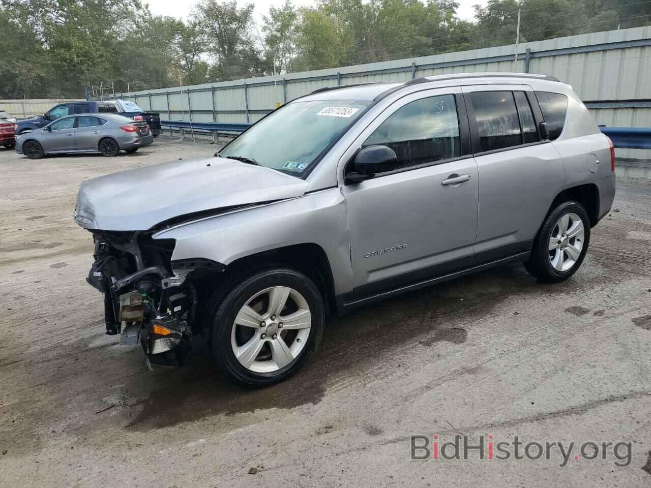 Фотография 1C4NJCBA3GD705629 - JEEP COMPASS 2016