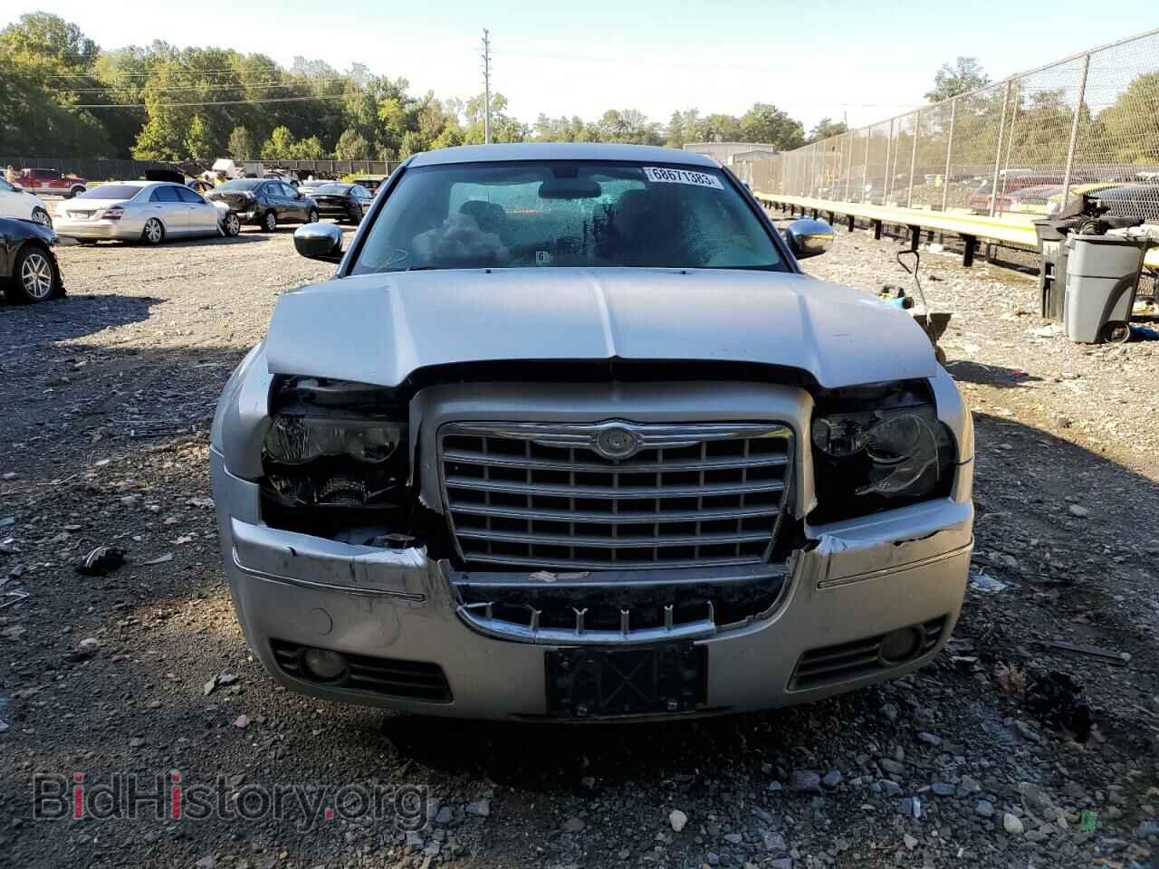 2010 CHRYSLER 300 - VIN: 2C3CA5CV2AH201513 - Фото 5