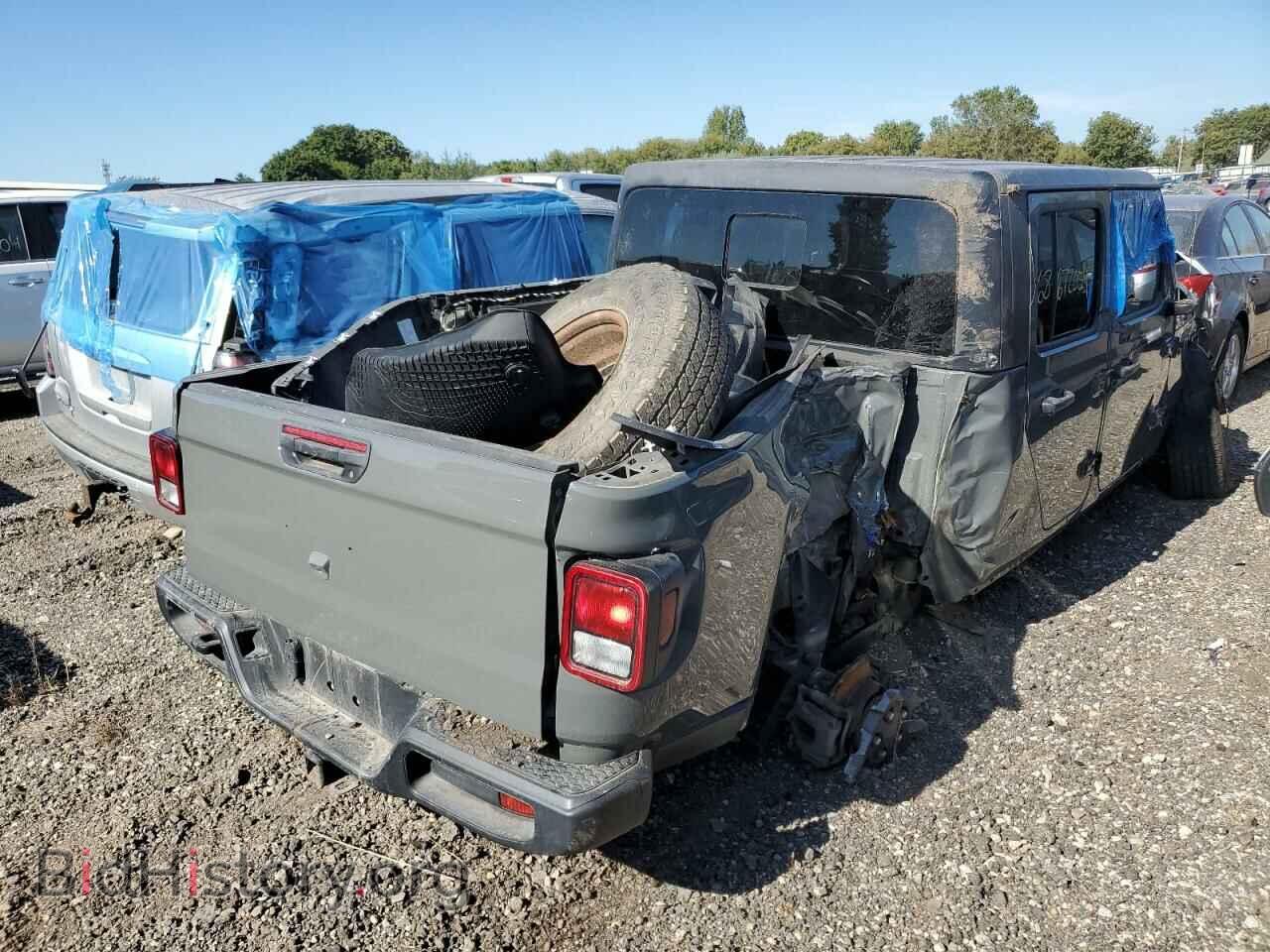 2020 JEEP GLADIATOR - VIN: 1C6HJTAG4LL214366 - Фото 3