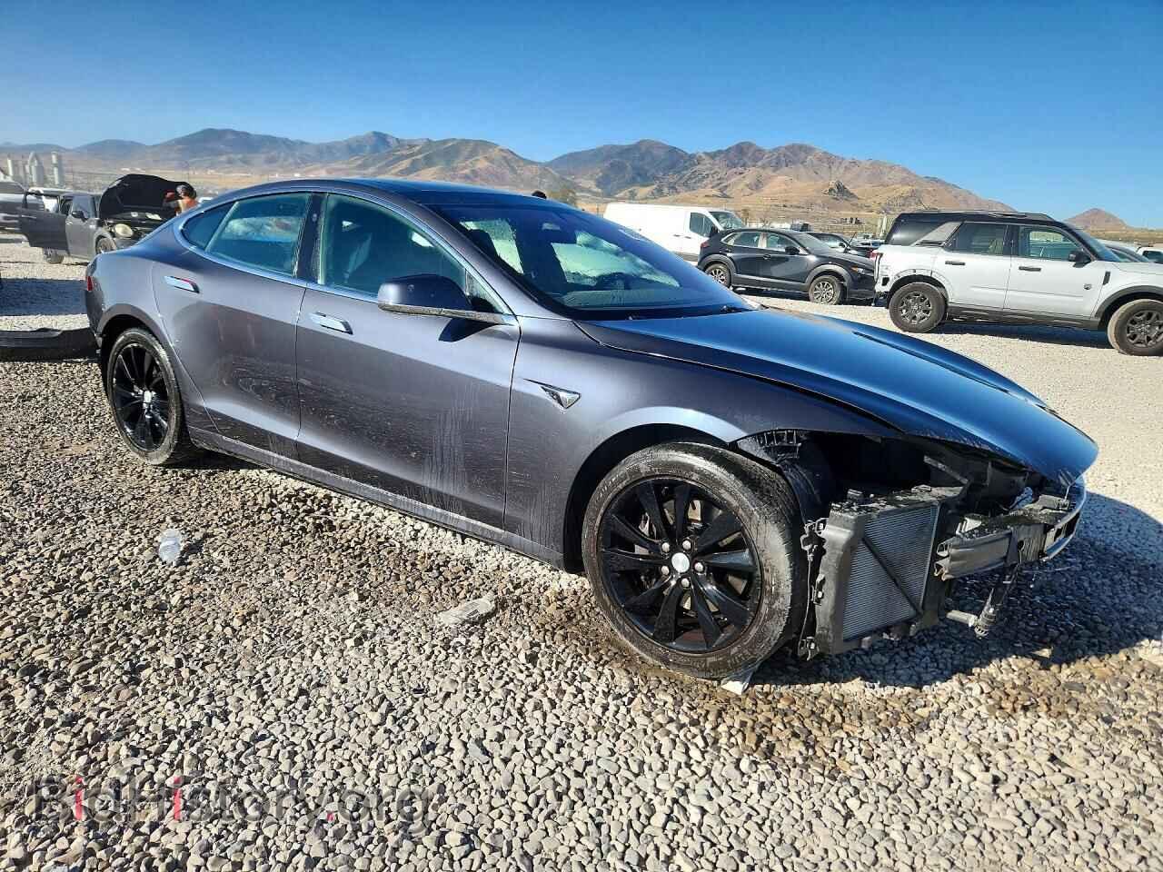 2017 TESLA MODEL S - VIN: 5YJSA1E17HF204322 - Photo 4