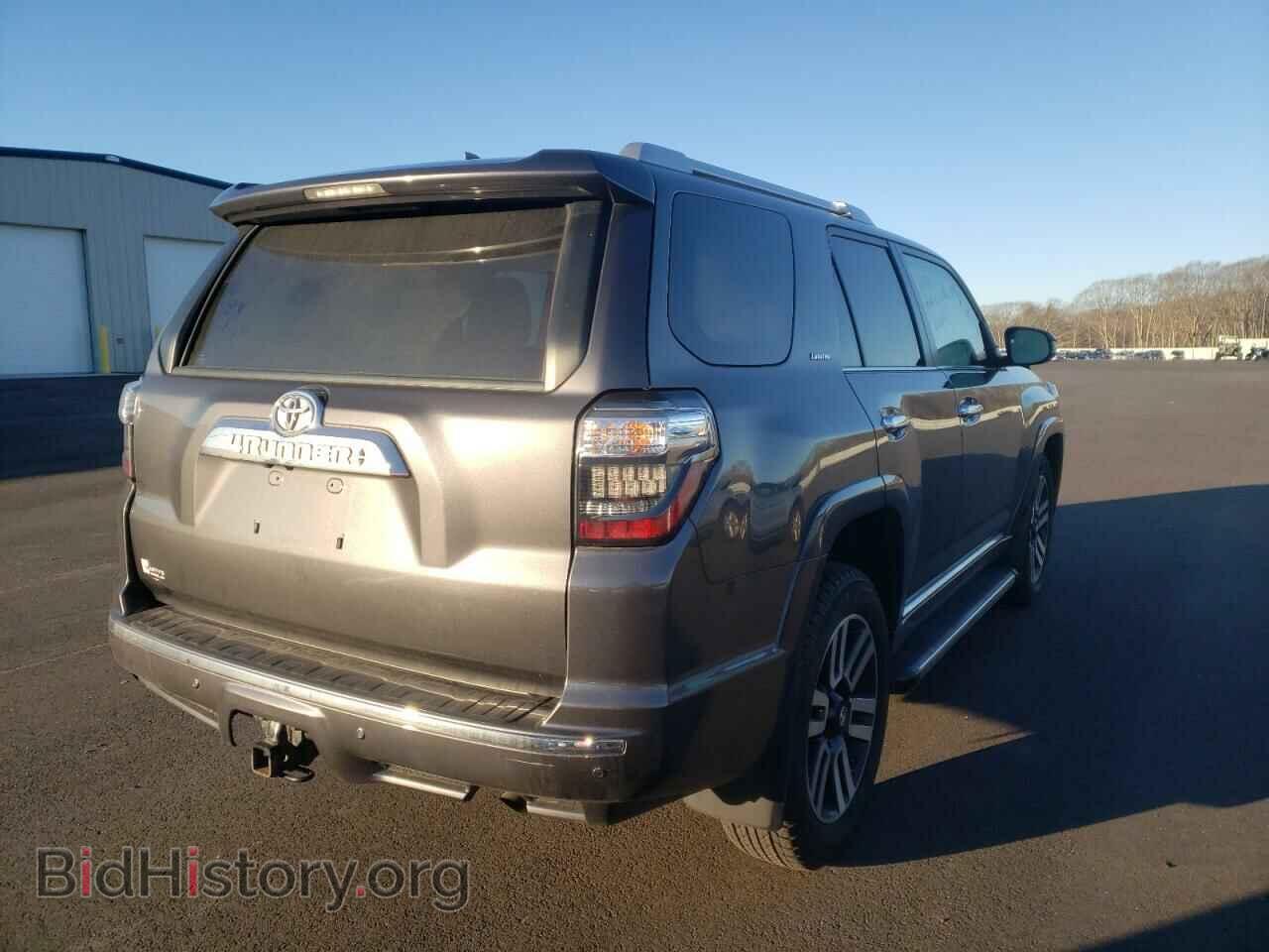 2017 TOYOTA 4RUNNER - VIN: JTEBU5JR2H5471164 - Фото 4