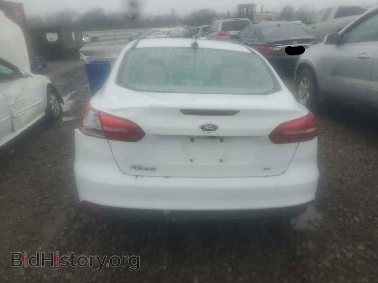 2017 FORD FOCUS - VIN: 1FADP3F24HL330800 - Photo 6