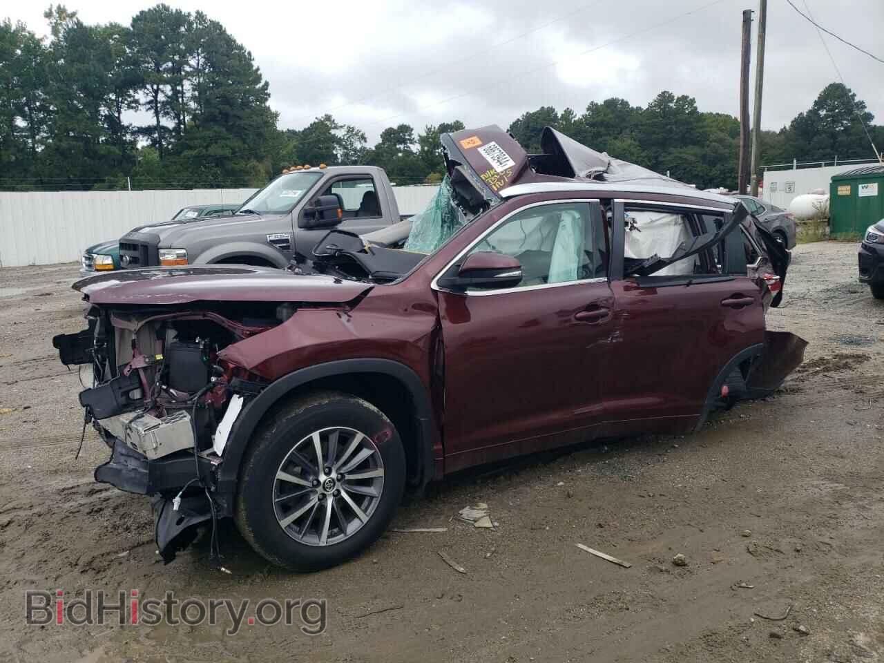 Photo 5TDJZRFH1JS853002 - TOYOTA HIGHLANDER 2018
