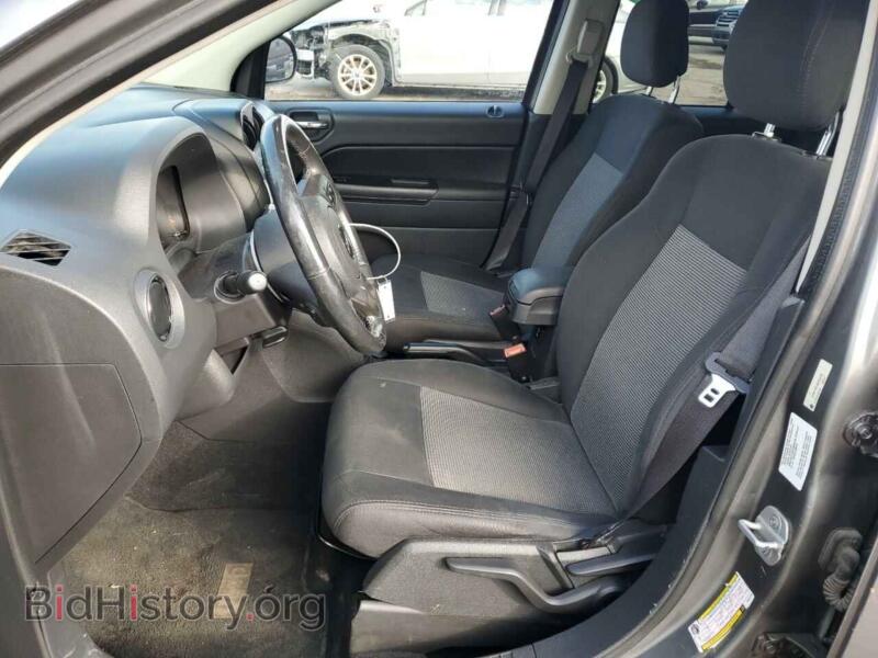 2011 Jeep COMPASS (VIN 1J4NF1FB1BD283789) — фото 7 из 12
