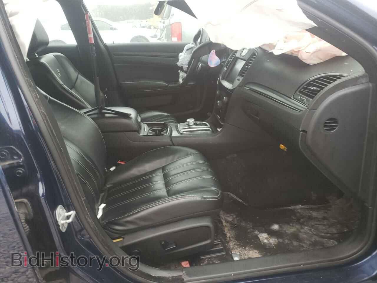 2016 CHRYSLER 300 - VIN: 2C3CCAGG9GH182885 - Фото 5