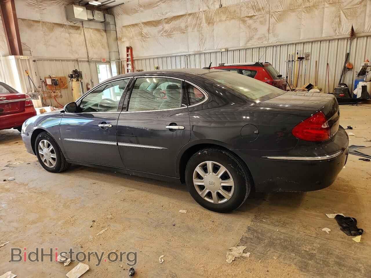 2008 BUICK LACROSSE - VIN: 2G4WC582881170672 - Photo 2