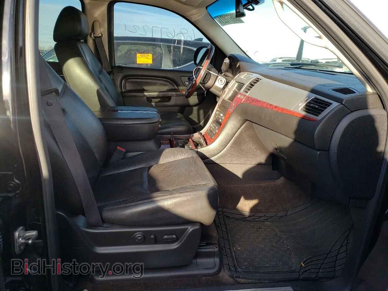 2011 CADILLAC ESCALADE - VIN: 1GYS4AEF2BR314726 - Фото 5