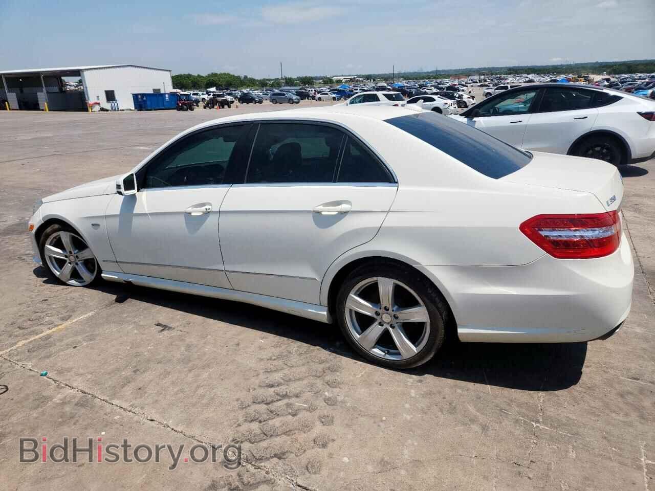 2012 MERCEDES-BENZ E-CLASS - VIN: WDDHF5KB8CA574881 - Фото 2