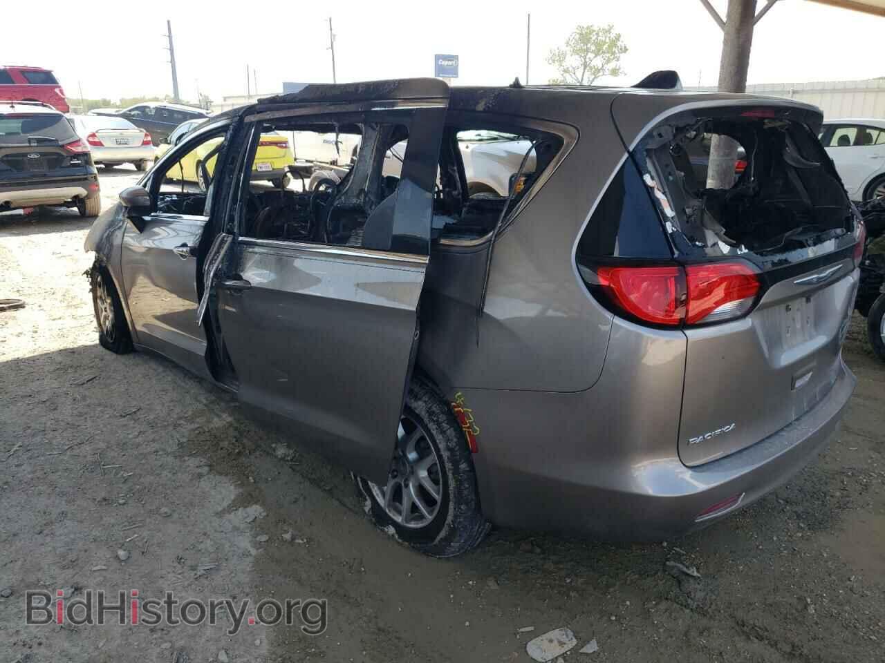2017 CHRYSLER PACIFICA - VIN: 2C4RC1DG8HR537891 - Photo 2