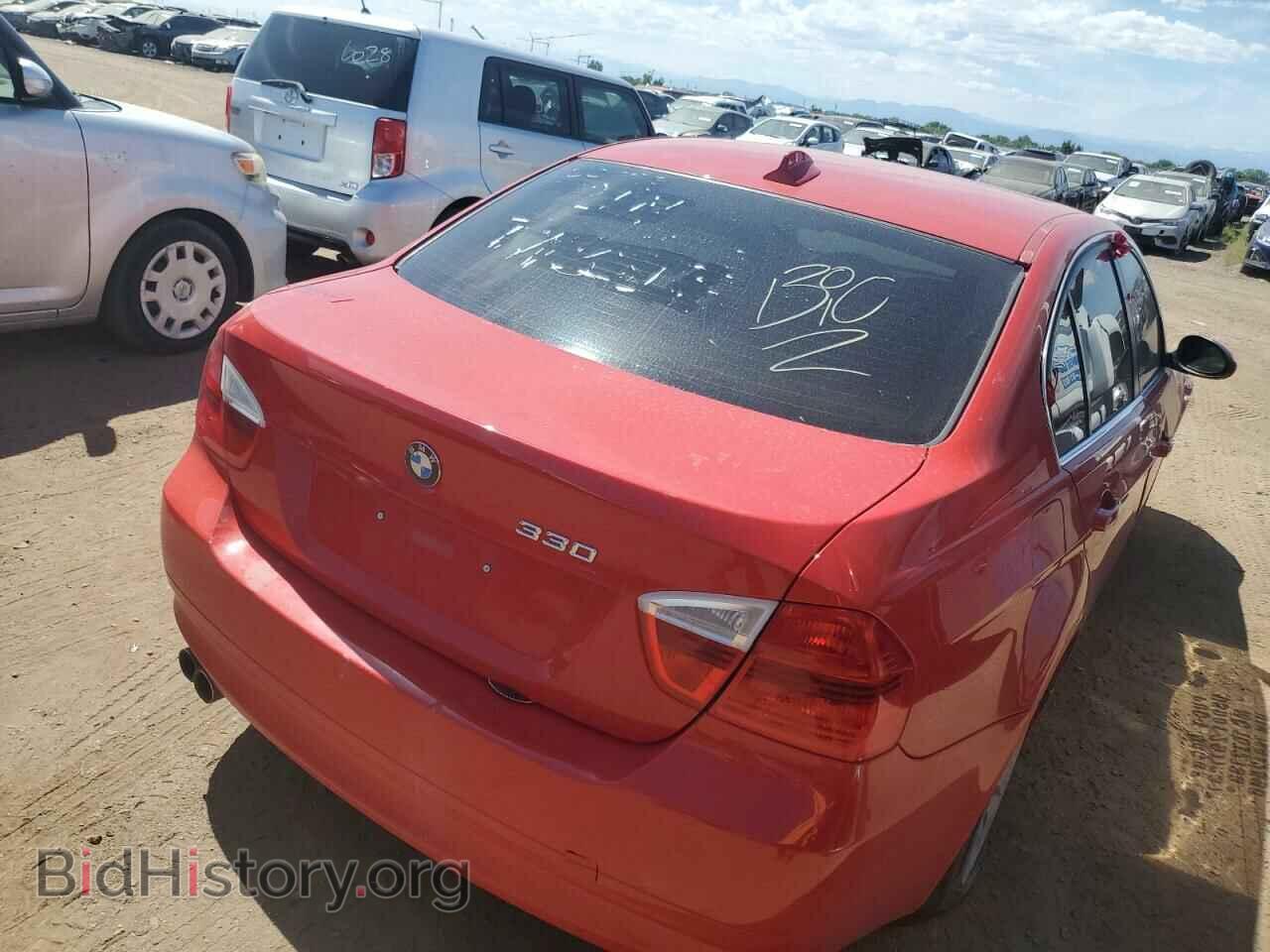 2006 BMW 3 SERIES - VIN: WBAVD33596KV63884 - Фото 3
