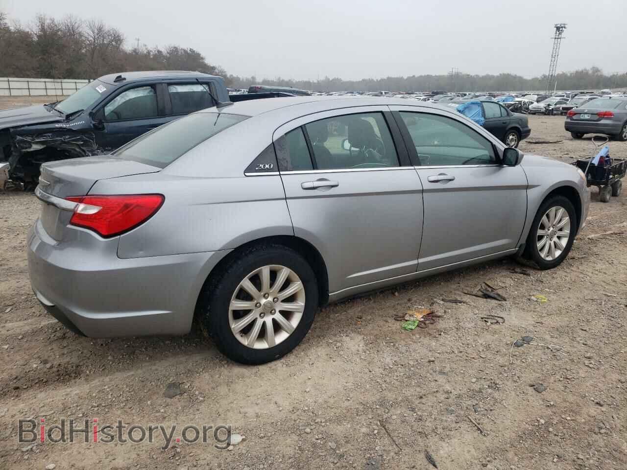 2013 CHRYSLER 200 - VIN: 1C3CCBBB3DN596975 - Фото 3