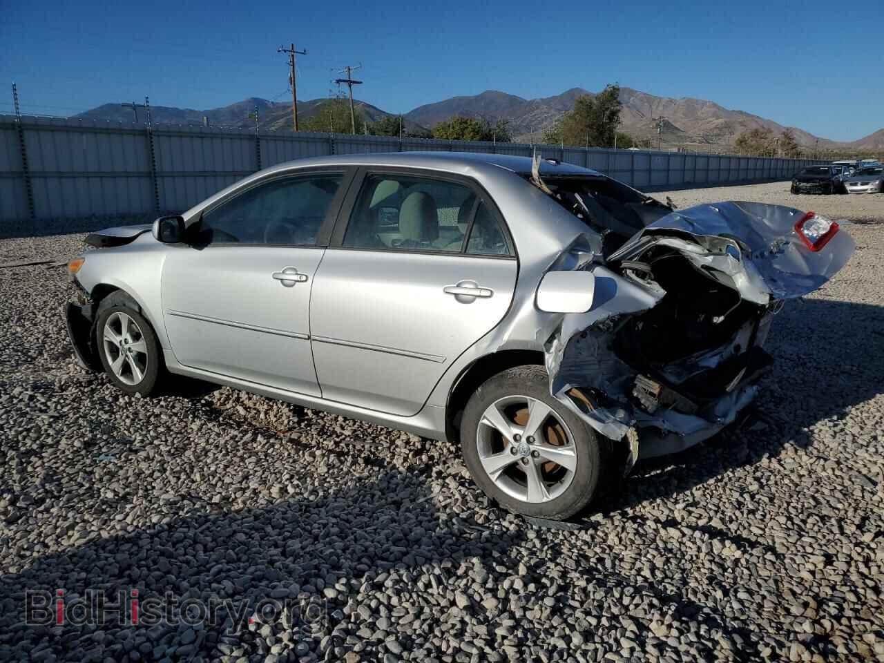 2011 TOYOTA COROLLA - VIN: 2T1BU4EE7BC733244 - Фото 2
