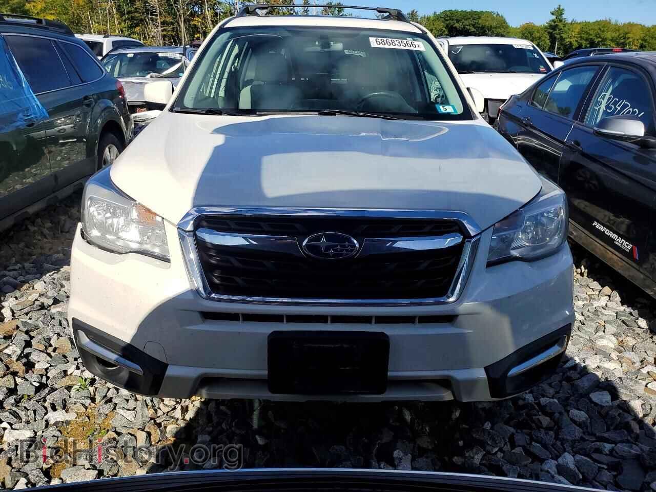 2018 SUBARU FORESTER - VIN: JF2SJAEC3JG504907 - Фото 5