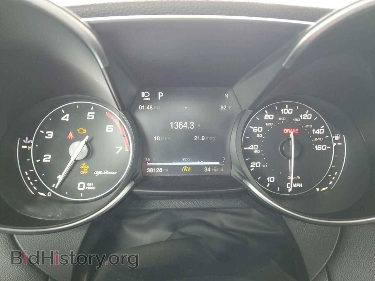 2017 ALFA ROMEO GIULIA - VIN: ZARFAECN9H7529838 - Фото 9