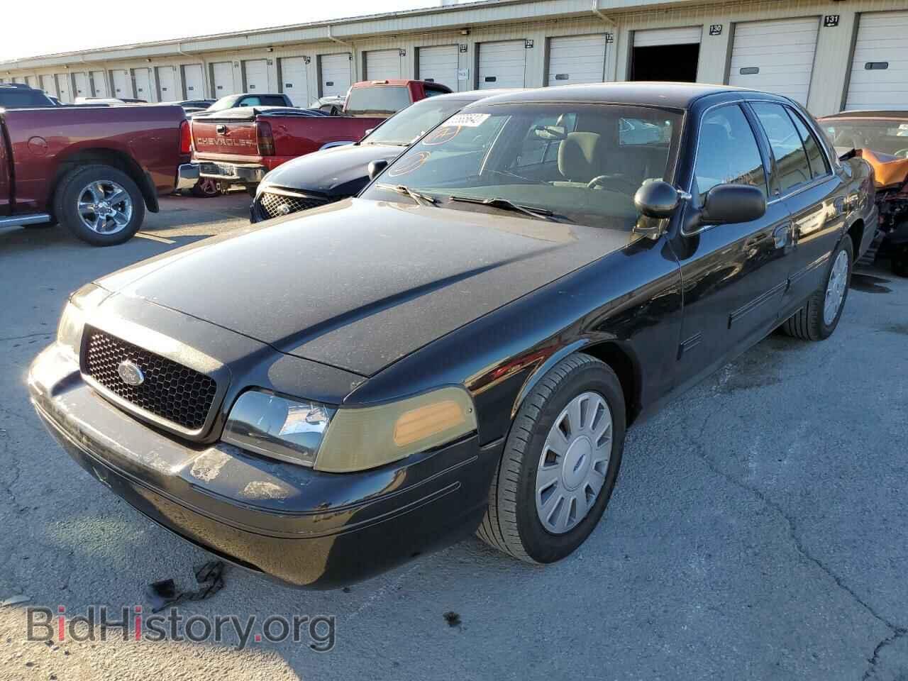 Photo 2FABP7BV2BX135416 - FORD CROWN VIC 2011