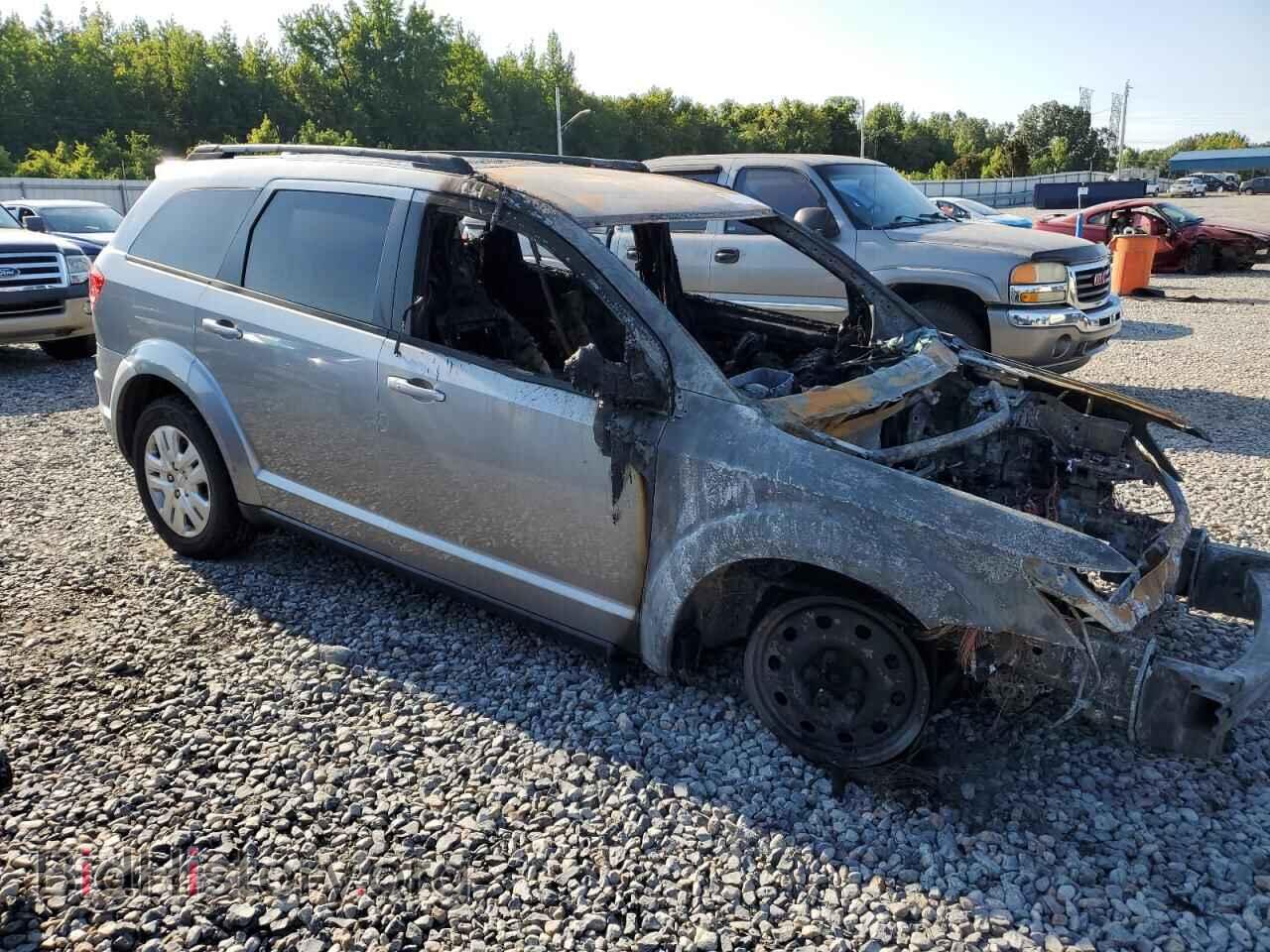 2017 DODGE JOURNEY - VIN: 3C4PDCAB5HT577240 - Фото 4