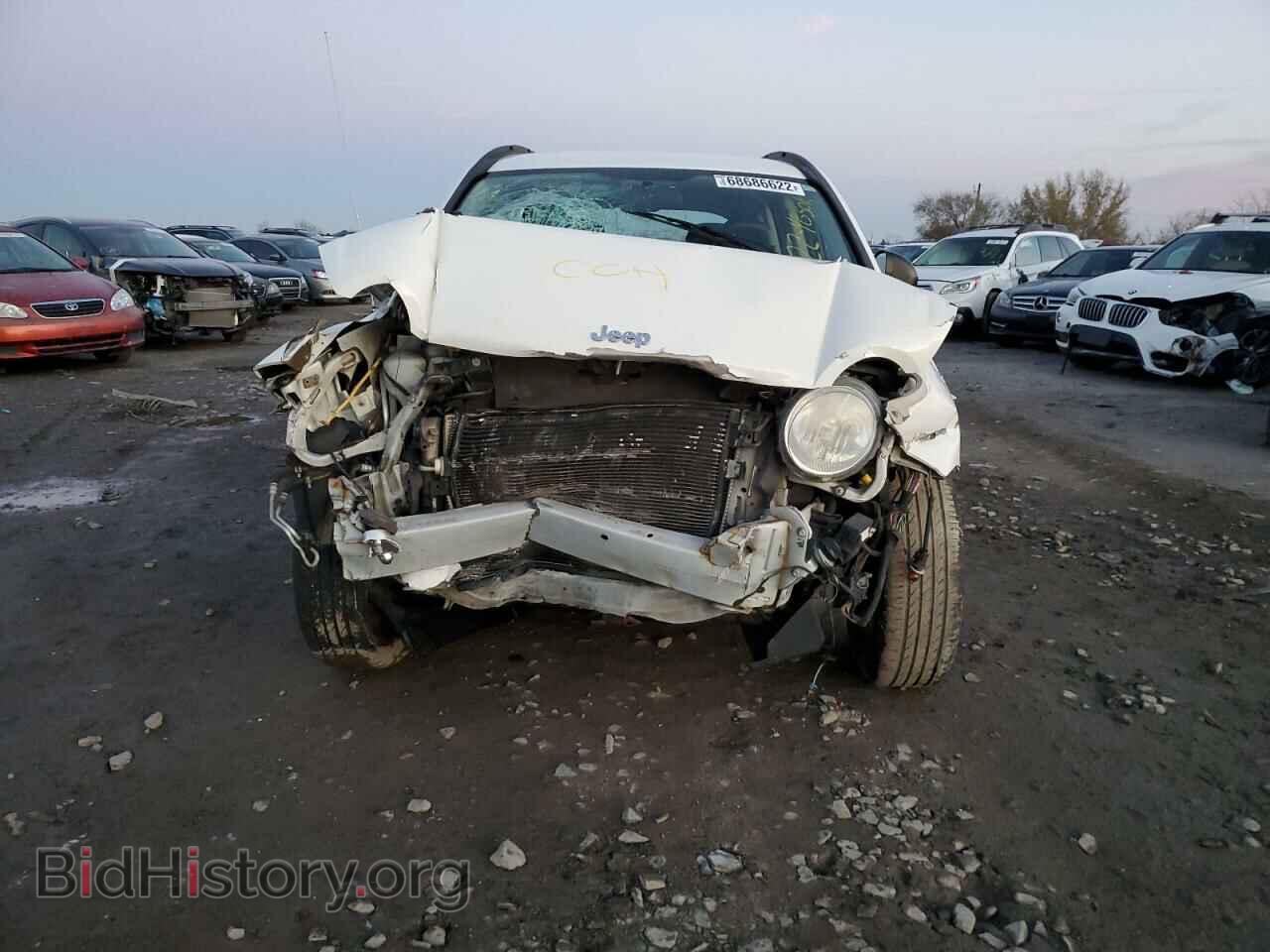 2009 JEEP COMPASS - VIN: 1J4FT47B29D121967 - Photo 5