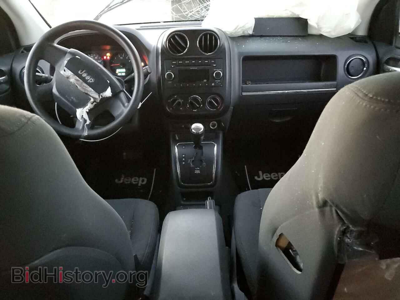 2009 JEEP COMPASS - VIN: 1J4FT47B29D121967 - Photo 8